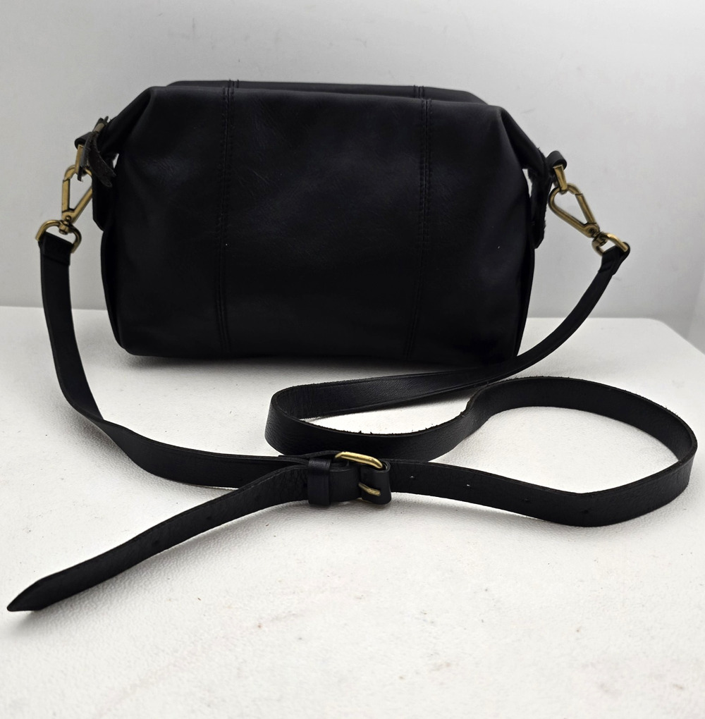 Madewell Mini Glasgow Leather Crossbody Camera Bag Style Black